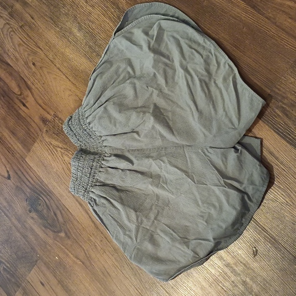 Buena Onda Grey Cotton High Waisted Shorts DDD - Picture 3 of 6